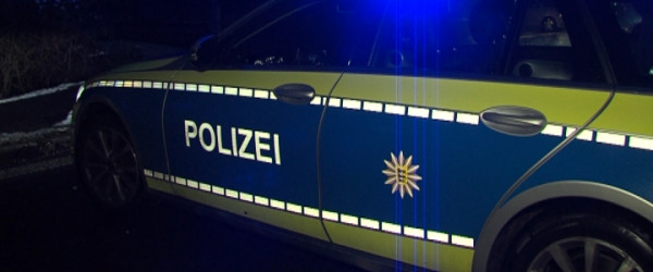 Polizeiauto mit Blaulicht (Quelle: RIK)