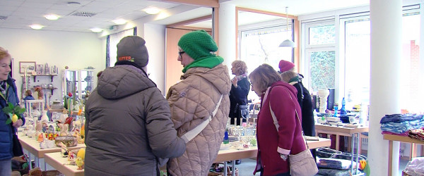 Olsterflohmarkt beim Kreis der &Auml;lteren (Quelle: RIK)